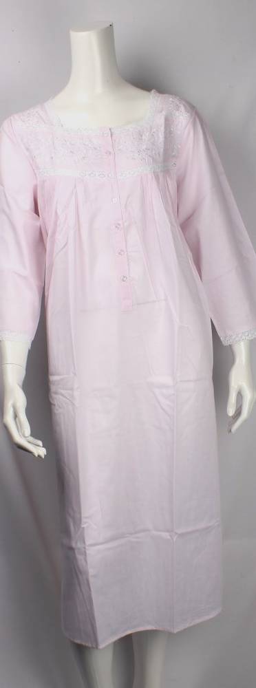 Cotton nightie w long sleeves and embroidered flowers pink Style:AL/ND-26